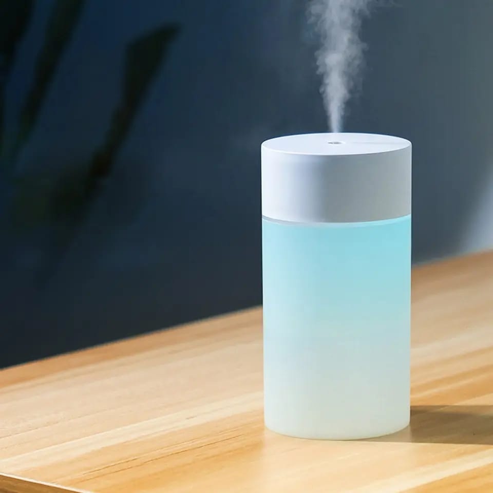 Mini Ultrasonic USB Air Humidifier with LED Lamp & Essential Oil Diffuser - 260ml